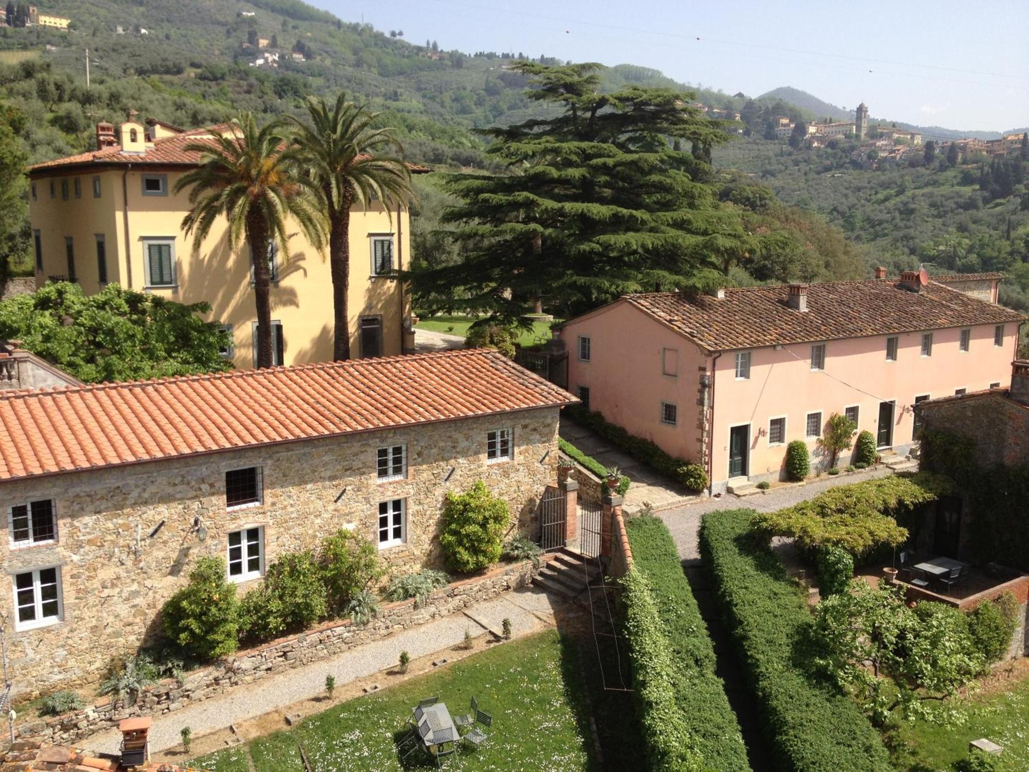 Fattoria Di Fubbiano Villa Collodi Room photo